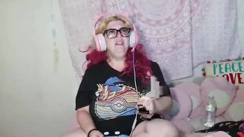 Snapshot of veelehanex3 chatting on 07-13-26, 02:03 Veronica Lehane online show from 07-13-26, 02:03
