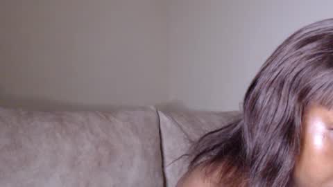 Snapshot of veey_dellah chatting on 07-01-26, 04:18 veey online show from 07-01-26, 04:18