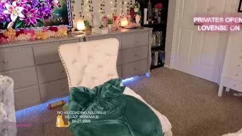 Snapshot of vegas_romance chatting on 06-28-26, 02:28 vegas_romance online show from 06-28-26, 02:28