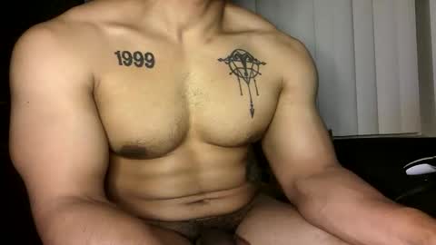 Snapshot of vegasluv702 chatting on 04-19-26, 04:56 Vegas Love online show from 04-19-26, 04:56
