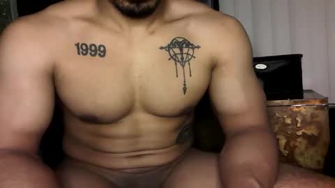 Snapshot of vegasluv702 chatting on 05-07-26, 10:31 Vegas Love online show from 05-07-26, 10:31