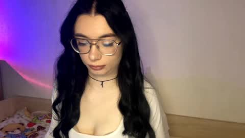 Emily online show from 06-03-26, 08:17
