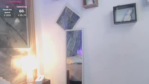 Snapshot of velakimm chatting on 05-29-26, 10:08 Isabella online show from 05-29-26, 10:08