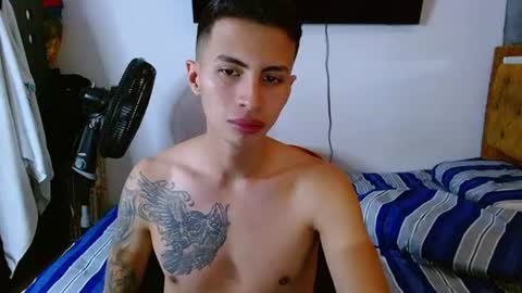 velk_hot1 online show from 07-07-26, 02:10