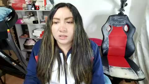 Snapshot of vellarossa chatting on 06-18-26, 07:08 Im VelaI will be Christmas and New Year with my family December 22 to January 13 I will miss you guys. online show from 06-18-26, 07:08