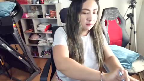 Snapshot of vellarossa chatting on 07-24-26, 06:06 Im VelaI will be Christmas and New Year with my family December 22 to January 13 I will miss you guys. online show from 07-24-26, 06:06