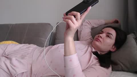 velvetmoon123 online show from 03-05-26, 10:11