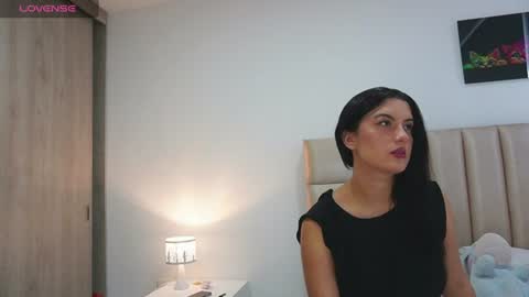 Snapshot of velvetsmith chatting on 06-28-26, 08:59 velvet online show from 06-28-26, 08:59