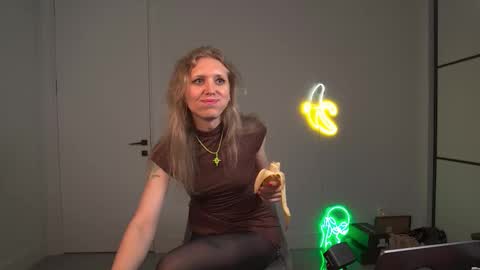 VelvetTGirl online show from 03-14-26, 02:44