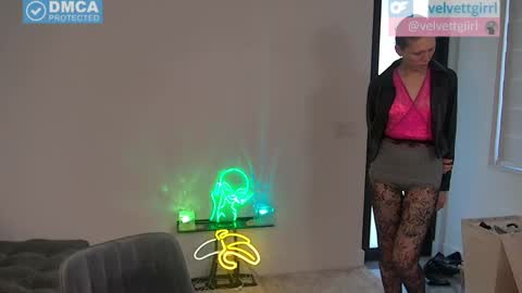 VelvetTGirl online show from 05-26-26, 04:25