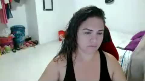 Snapshot of venecasexy44 chatting on 06-22-26, 12:13 venecasexy44 online show from 06-22-26, 12:13