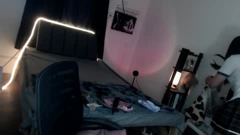 veniceseduction online show from 04-17-26, 12:08