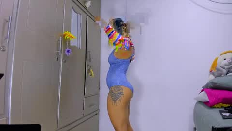 vennuss01 online show from 04-04-26, 01:30