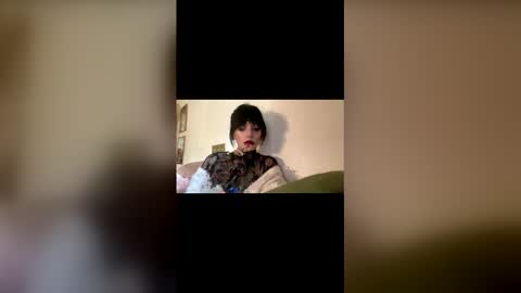 venom_goddess online show from 06-06-26, 04:23