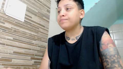 Snapshot of venus14hot chatting on 09-30-25, 05:23 Billy Mandy online show from 09-30-25, 05:23