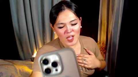 Snapshot of venus_colly chatting on 05-14-26, 02:07 I am Colly Your mystery girl online show from 05-14-26, 02:07