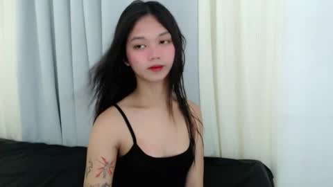 Snapshot of venus_mirage chatting on 06-21-26, 05:21 venus_mirage online show from 06-21-26, 05:21