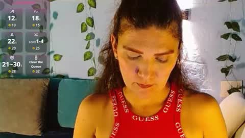 Snapshot of venus_swet chatting on 07-18-26, 01:43 Catalina online show from 07-18-26, 01:43