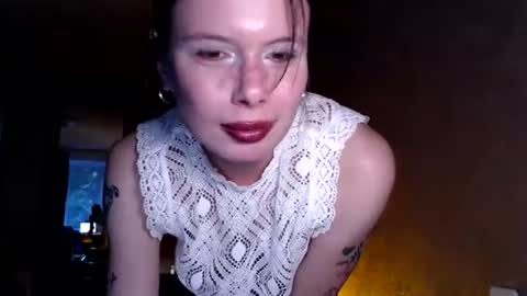 Snapshot of venusxbitch chatting on 07-24-26, 05:22 venusxsweetxangel online show from 07-24-26, 05:22