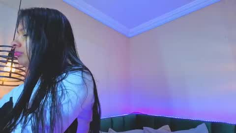 Domelipa  online show from 05-22-26, 10:54