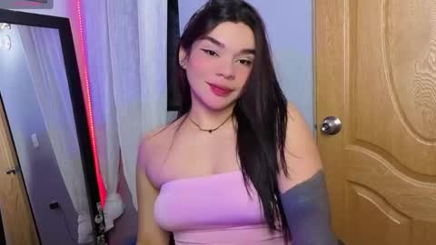 veronica_118 online show from 05-22-26, 07:15