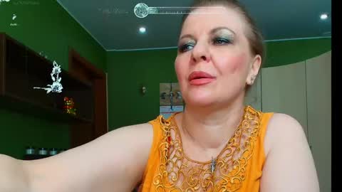 Snapshot of veronikawgold chatting on 06-05-26, 06:52 VeronikawGold online show from 06-05-26, 06:52