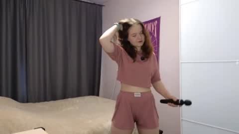 Anna online show from 06-26-26, 02:38