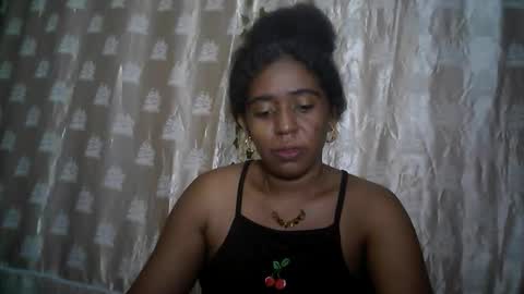 Snapshot of verronique1511 chatting on 05-10-26, 08:08 verronique1511 online show from 05-10-26, 08:08