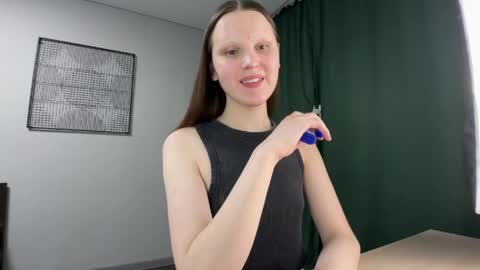 Karina followed me bb online show from 05-17-26, 10:17