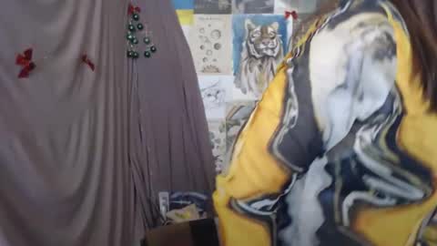 Snapshot of veryveryvery_shy chatting on 01-06-26, 06:28 veryveryvery_shy online show from 01-06-26, 06:28