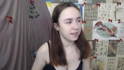 Snapshot of veryveryvery_shy chatting on 01-13-26, 06:18 veryveryvery_shy online show from 01-13-26, 06:18