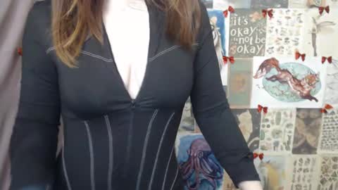Snapshot of veryveryvery_shy chatting on 01-17-26, 06:51 veryveryvery_shy online show from 01-17-26, 06:51
