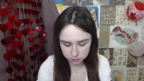 Snapshot of veryveryvery_shy chatting on 02-19-26, 07:15 veryveryvery_shy online show from 02-19-26, 07:15