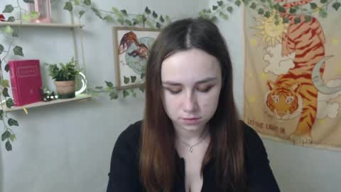 Snapshot of veryveryvery_shy chatting on 04-07-26, 05:41 veryveryvery_shy online show from 04-07-26, 05:41