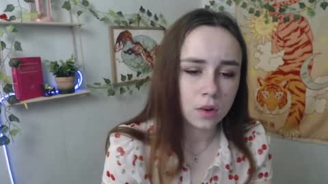 Snapshot of veryveryvery_shy chatting on 04-08-26, 05:40 veryveryvery_shy online show from 04-08-26, 05:40
