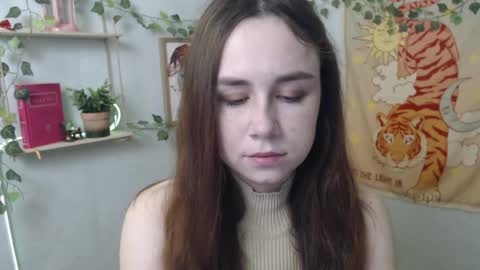 Snapshot of veryveryvery_shy chatting on 04-09-26, 05:40 veryveryvery_shy online show from 04-09-26, 05:40