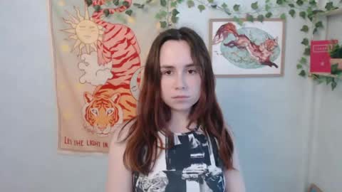 Snapshot of veryveryvery_shy chatting on 05-16-26, 10:36 veryveryvery_shy online show from 05-16-26, 10:36