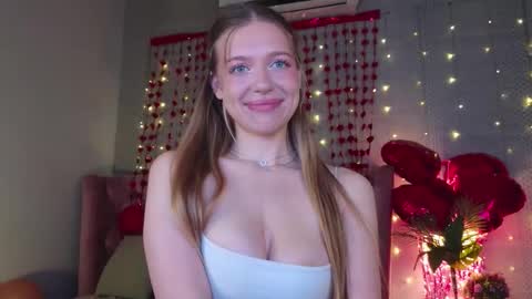 Alice  please dont forget to thumbs up me  online show from 02-15-26, 07:51