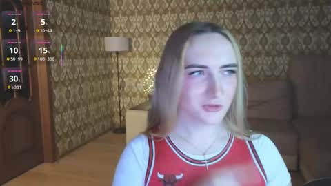 vi_luxxxy online show from 05-29-26, 02:09