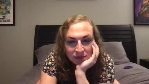 Vicki Stockings online show from 09-16-25, 02:23