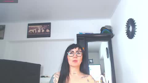 Vicky  online show from 06-01-26, 11:12