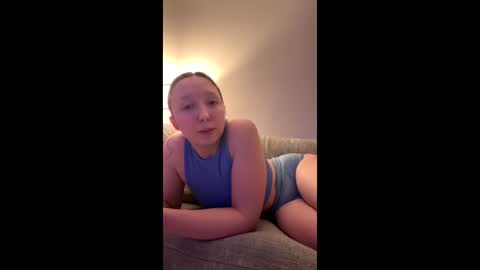 Vicky Parker online show from 05-31-26, 04:20