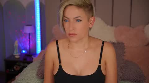 vickysecret96 online show from 10-14-25, 04:41