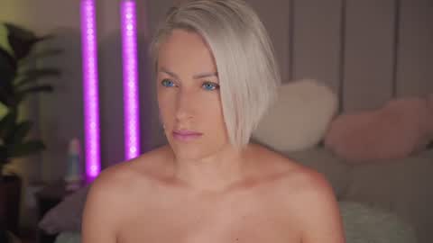 vickysecret96 online show from 07-05-26, 05:53