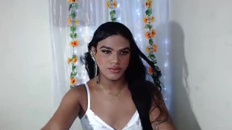 Snapshot of vickyxdany chatting on 04-09-26, 11:21 vickyxdany online show from 04-09-26, 11:21