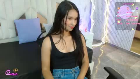 Snapshot of victoria1_tay chatting on 04-28-26, 07:19 victoria1_tay online show from 04-28-26, 07:19