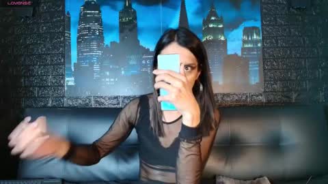 Victoria online show from 12-18-25, 08:26