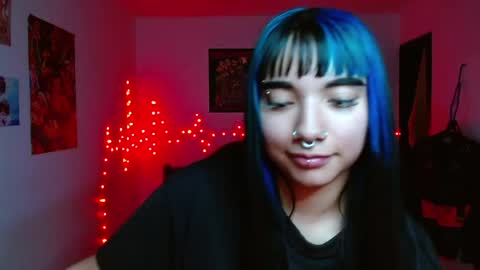 victoria online show from 05-04-26, 05:03