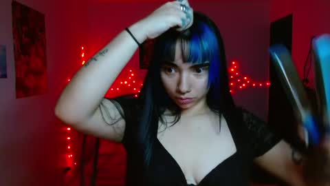 Snapshot of victoria_goddes chatting on 06-10-26, 07:29 victoria online show from 06-10-26, 07:29
