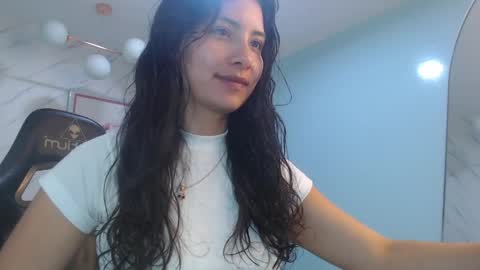 Victoria online show from 05-27-26, 01:08